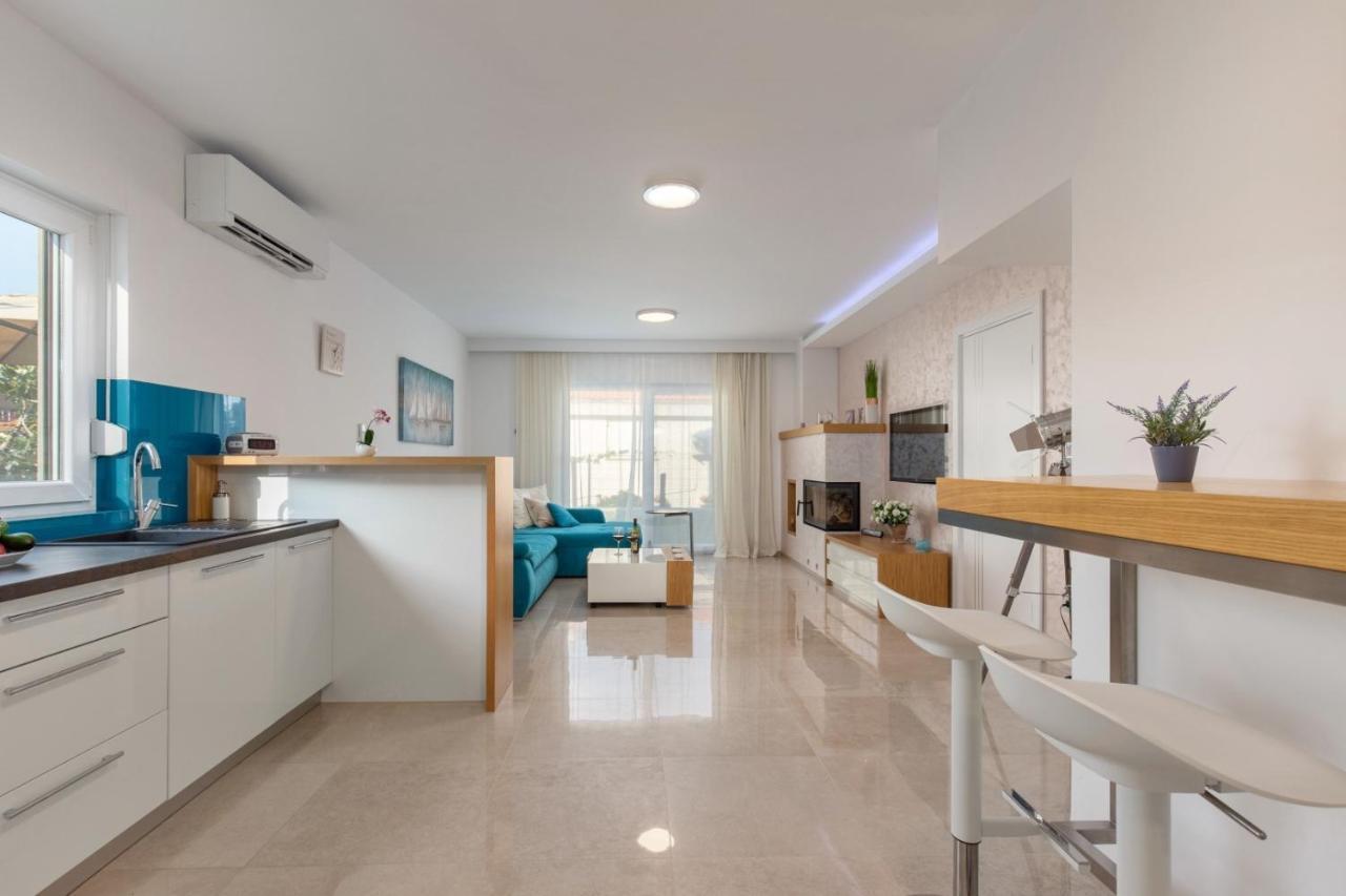 Tarari Luxury Apartment Baska  Exterior photo