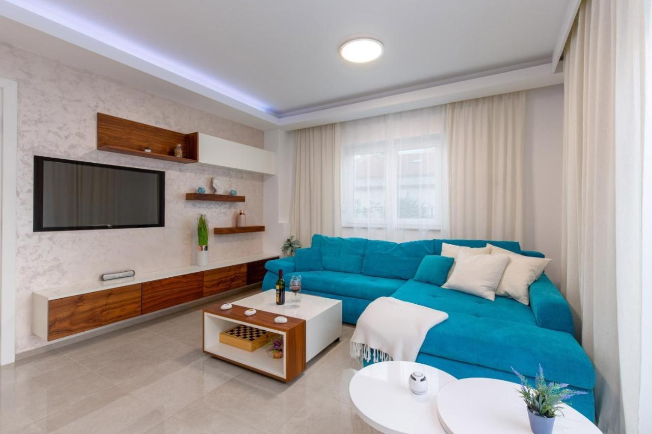 Tarari Luxury Apartment Baska  Exterior photo