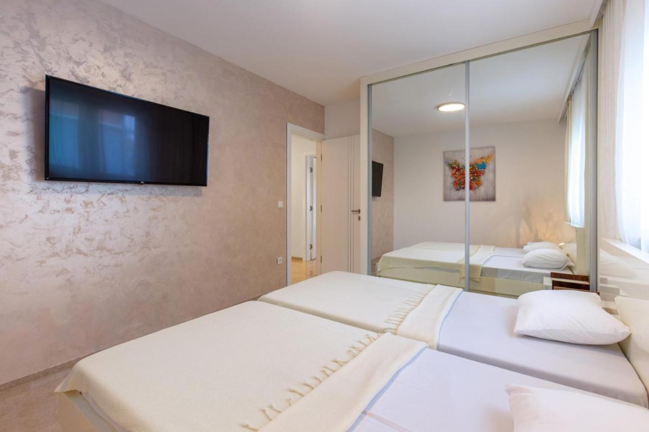 Tarari Luxury Apartment Baska  Exterior photo
